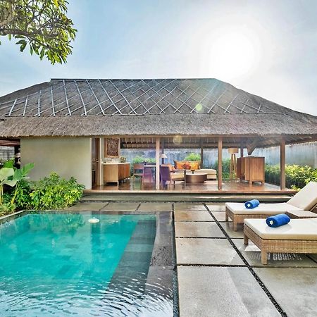 Mayaloka Villas Seminyak Bagian luar foto