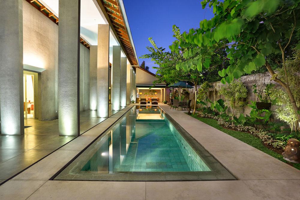 Mayaloka Villas Seminyak Bagian luar foto