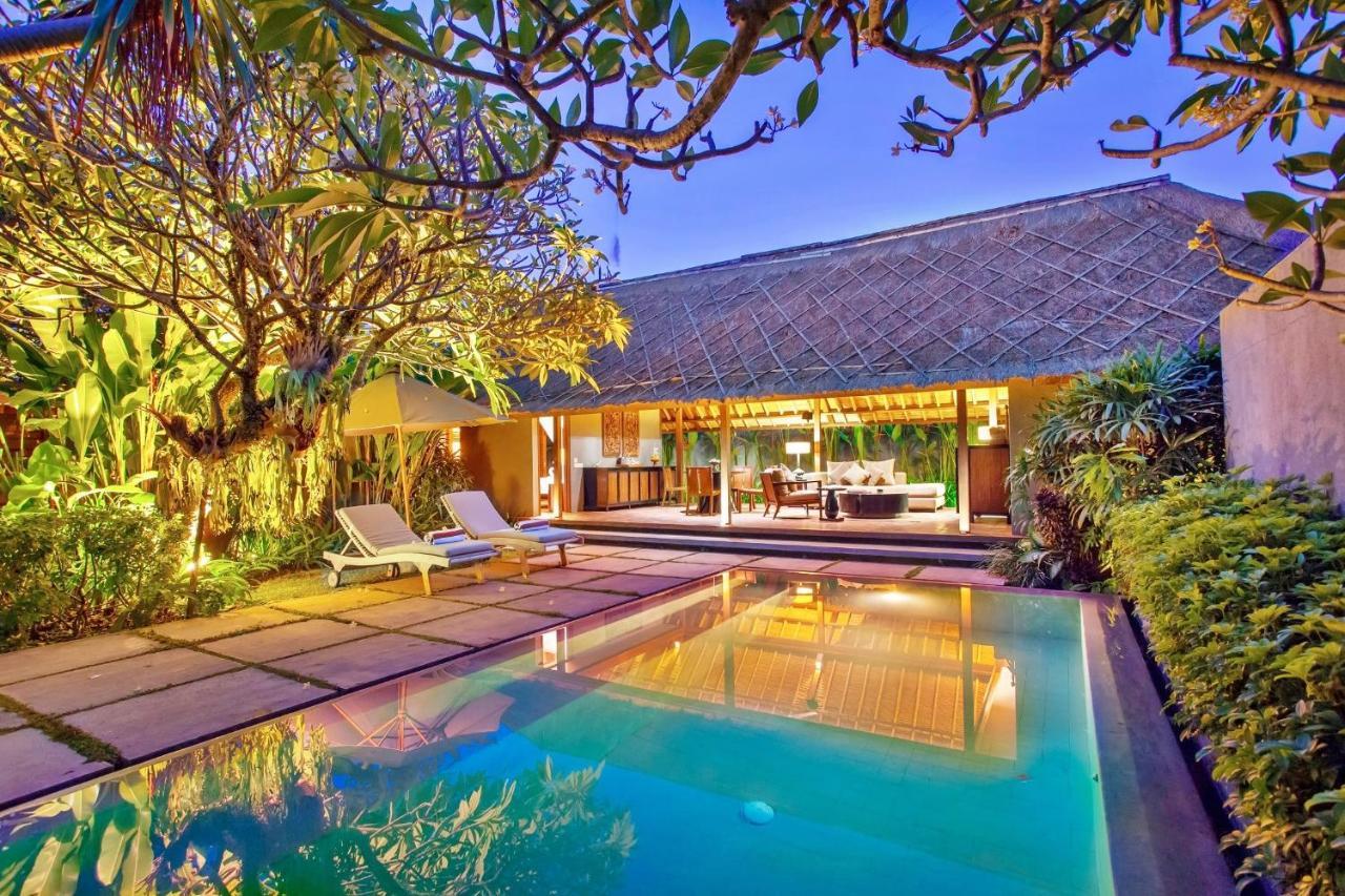 Mayaloka Villas Seminyak Bagian luar foto