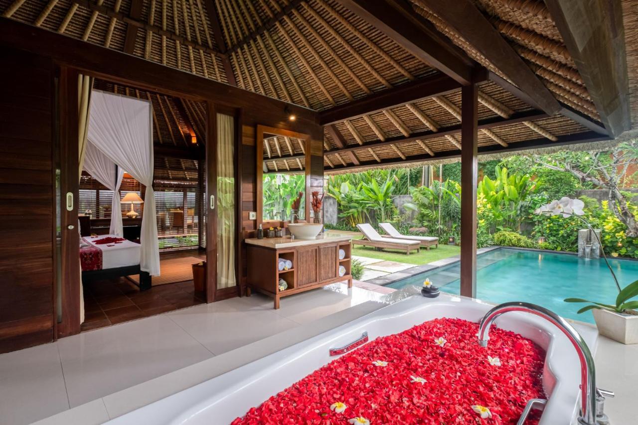 Mayaloka Villas Seminyak Bagian luar foto